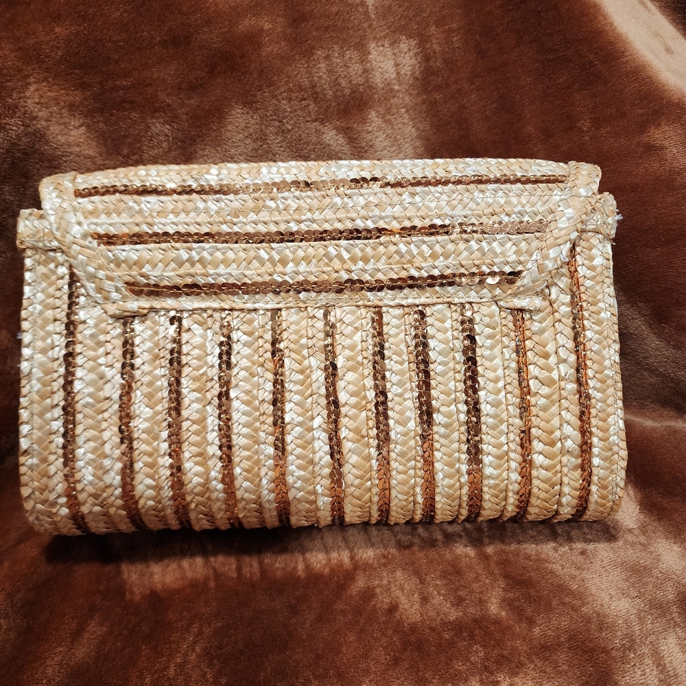 Sequined Straw rattan envelope clutch with gold sequins - Picture 4 of 6